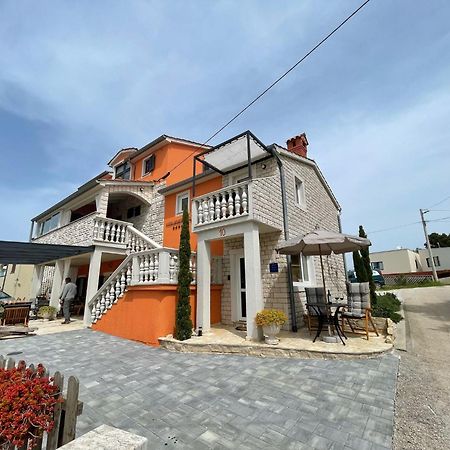 4 You Apartments Mugeba Exterior photo